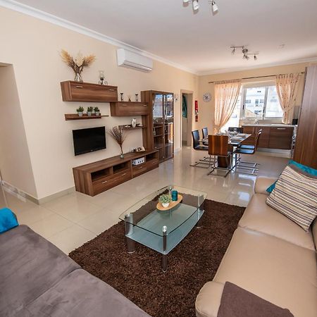 Francis Flats Modern Penthouse Lejlighed Mellieħa Eksteriør billede